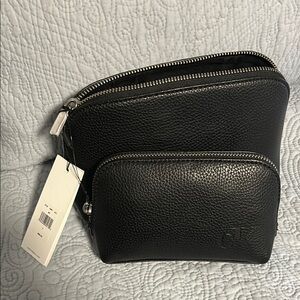 Calvin Klein Black Men's pouch Set
